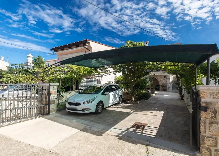 Holiday Home Punat