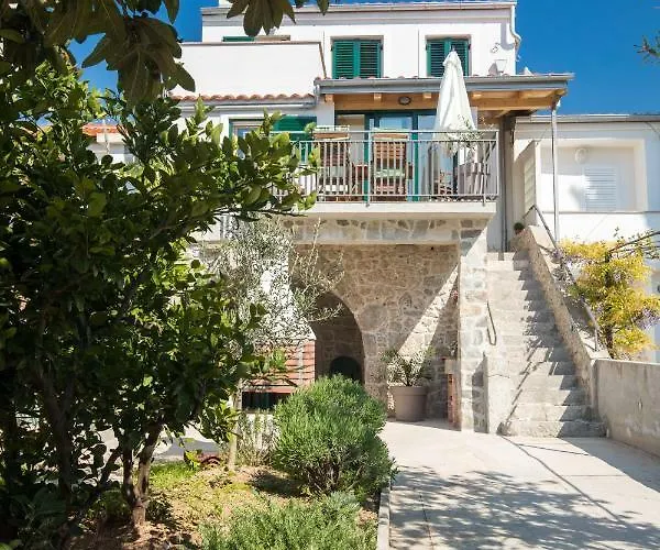 Holiday Home Punat