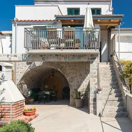 Holiday Home Punat Exterior photo