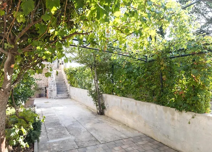 Holiday Home Punat